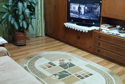 Apartament cu 2 camere decomandat în Titan - 3