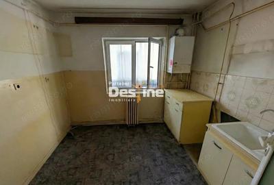 Apartament 4 camere decomandat 80mp 2 bai + balcon de renovat parter Rond Vechi - 9