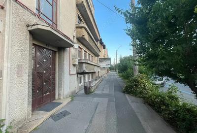 5 camere mansarda vis-a-vis de Palatul Cotroceni - 1