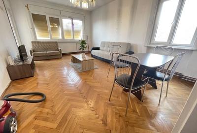 SPATIOS IN ZONA MEDICINEI -4 camere,garaj propriu si boxa - 2