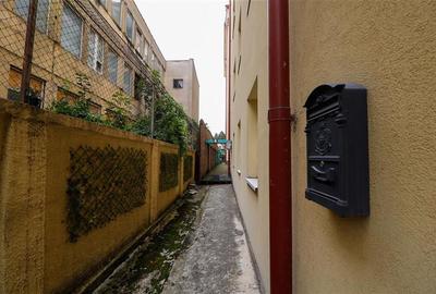 Birou, de 45 mp, în Central - 20