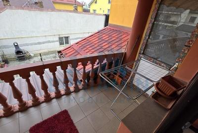 Apartament cu 3 camere semidecomandat în Central - 7