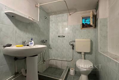 Casă individuală cu 6 camere cu Canalizare în Central - 23