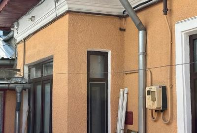 Casă cu 6 camere cu Teren 160 Mp în 13 Septembrie - 3