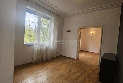 Casă cu 5 camere cu Teren 80 Mp în Victoriei - 10