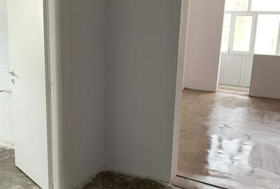 Apartament cu 2 camere semidecomandat în Central - 3