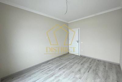 Casa despărțită prin garaj cu 5 camere | Giroc - 9