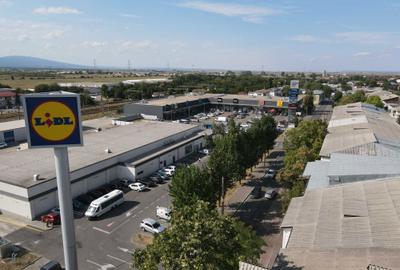 Spațiu comercial, de 91 mp, în Central - 2