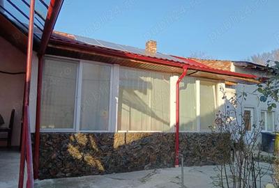 Casă cu 3 camere cu Teren 272 Mp în Central - 9