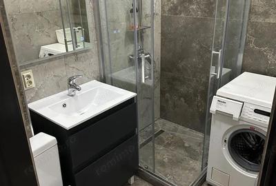 Garsonieră decomandată în Central