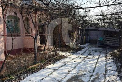 Casă cu 4 camere în Ulmeni - 7