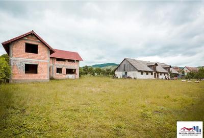 Casa de Zona Batos cu Oportunitati Maxime de Dezvoltare - 7