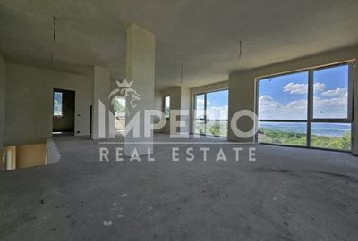 Casa individuala cu panorama spectaculoasa asupra orasului! - 2