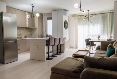 Apartament cu 3 camere semidecomandat în Micălaca
