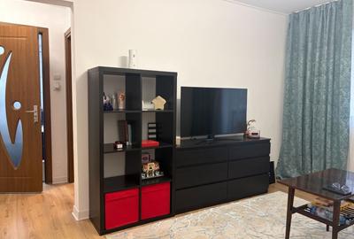 Apartament cu 3 camere circular, mobilat în Brâncoveanu