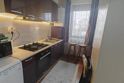 3 CAMERE | INEL 2 | BLOC 2015 - 7