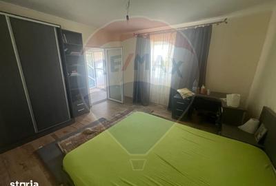 Casă cu 6 camere cu Teren 740 Mp în Vânători - 6