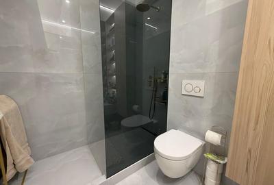 Apartament cu 3 camere semidecomandat, mobilat în Central - 17