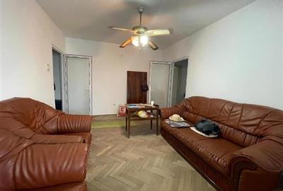 Apartament cu 2 camere de vanzare zona centrala Tulcea - 2