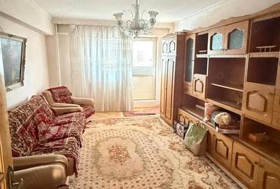 Apartament cu 3 camere decomandat în Ultracentral