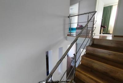 Duplex cu 4 camere cu Canalizare în Rediu - 11