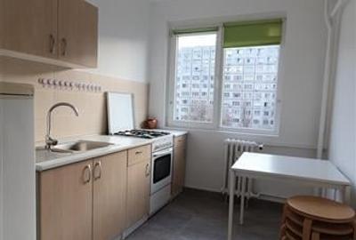 Apartament 2 camere decomandat, zona Titan - 8