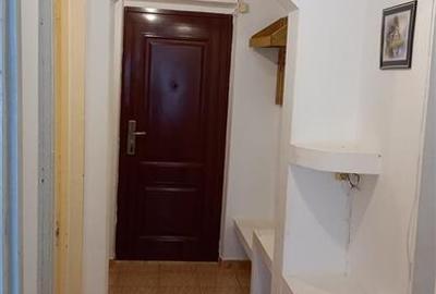 Apartament cu 2 camere decomandat, mobilat în 9 Mai - 12