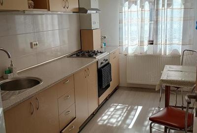 Apartament cu 2 camere semidecomandat în 1 Mai - 3