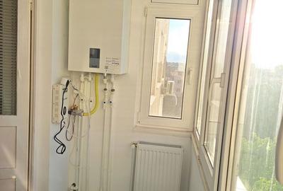 Apartament cu 3 camere decomandat în Casa de Cultură - 3