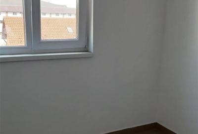 Apartament cu 2 camere în Schela - 1