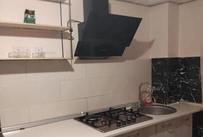 Apartament cu 2 camere semidecomandat, mobilat în Ultracentral