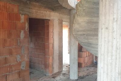 Casă individuală cu 5 camere cu Teren 500 Mp în Peciu Nou - 10