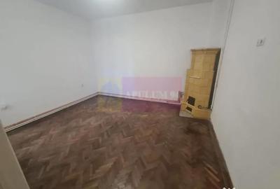 Casă cu 3 camere cu Teren 247 Mp în Central - 12