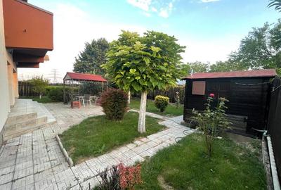 Casa VERDE, singulara, cu 4 camere, 2 bai, teren 600 m2 - 2