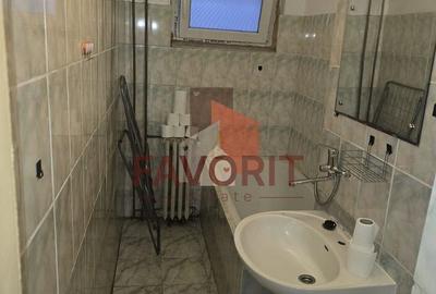 Garsonieră decomandată, mobilată în Dâmbovița - 6