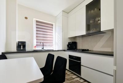 Apartament cu 2 camere decomandat, mobilat în Tractorul - 3