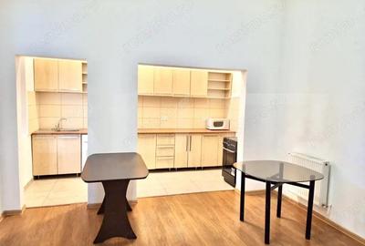 Apartament cu 4 camere decomandat în Central - 6