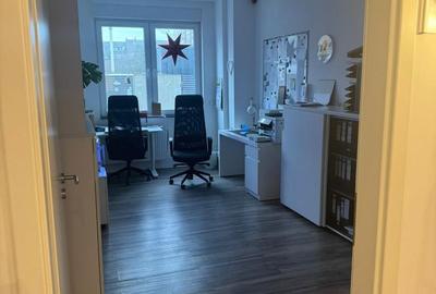 Apartament cu 4 camere în Central - 8