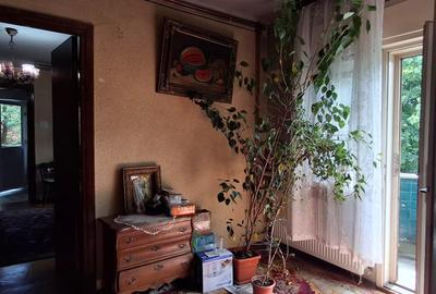 Casă cu 4 camere cu Canalizare în Cotroceni - 5