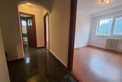 TOMIS NORD-CIRESICA-APARTAMENT CU 3 CAMERE DECOMANDAT 68 MP - 4