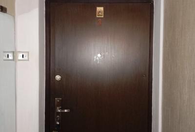 Apartament decomandat în Alexandru Obregia - 2