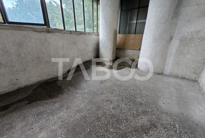 Apartament decomandat 4 camere 4 balcoane 2 bai etaj 1 Central Sibiu - 15