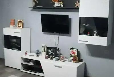 Apartament 2 camere decomandat - 1