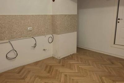 Apartament cu 4 camere decomandat în Ultracentral - 8