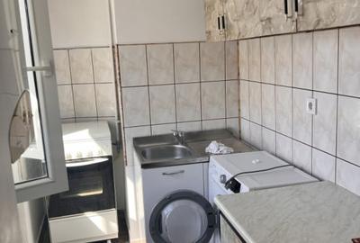 Garsoniera in bloc de apartamente strand str bihorului et 1 - 3