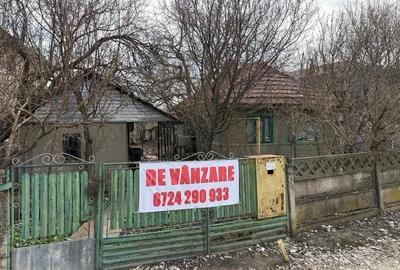 Casă cu 3 camere cu Teren 2000 Mp în Tomșani - 2