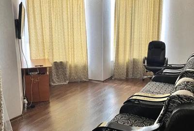 Apartament cu 2 camere semidecomandat în Giurgiului