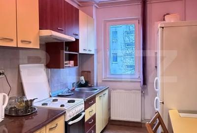 Apartament cu 3 camere, semidecomandat, la etaj intermediar, zona Astra - 7