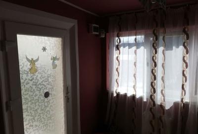 Casă cu 4 camere în Câmpulung Muscel