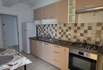 Garsonieră decomandată în Tractorul - 3